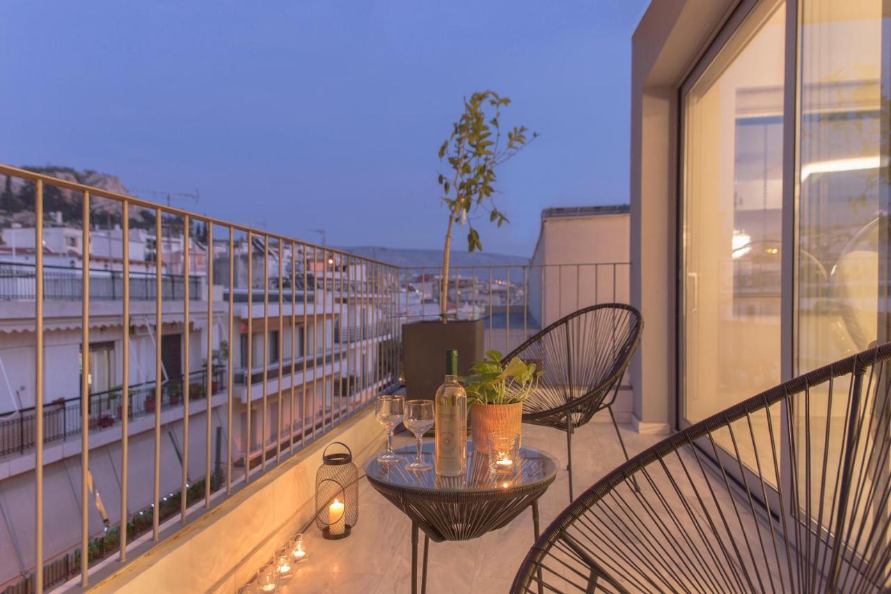 Luxury Apartment Near Acropolis-Living Stone Gold Атина Екстериор снимка